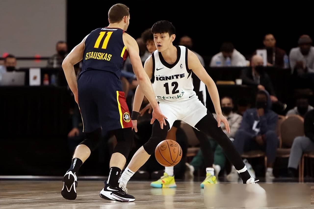 MK体育-亚预赛-中国男篮101-53大胜关岛曾凡博14+8